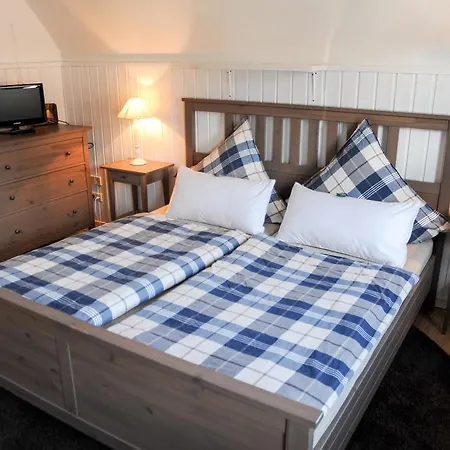 Guest house Minihotel Buchenbronn (Pforzheim)